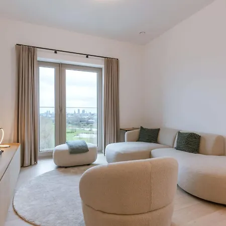 Near The 2 Bedrooms 2 Bathrooms & Terrace Apartament *