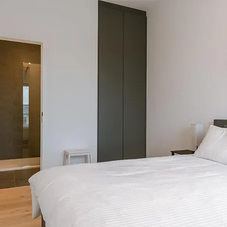 公寓 Near The 2 Bedrooms 2 Bathrooms & Terrace 奥斯滕德